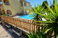 Bazén v ubytování Filippas Rooms in Gouvia nebo v jeho okolí