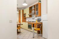 A kitchen or kitchenette at Borgo Pinti Cozy Flat