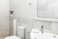 Koupelna v ubytování Agl Luxury Villas Mykonos Villa Ambrosia