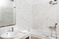 Koupelna v ubytování Agl Luxury Villas Mykonos Villa Ambrosia