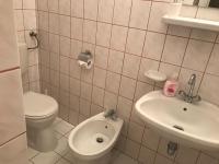 Łazienka w obiekcie Jókai Apartmanház