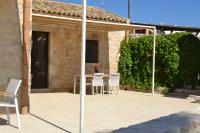Patio alebo iná vonkajšia časť ubytovania Antica Masseria Timparuci