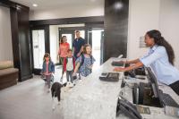 Staybridge Suites - Miami International Airport by IHGの宿泊客