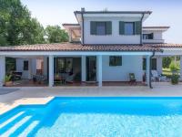Bazén v ubytovaní Holiday Home Fratrici by Interhome alebo v jeho blízkosti