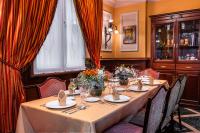 Hotel Reina Cristina（グラナダ）– 2022年 最新料金