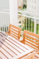 A balcony or terrace at easy flat Margareten Apartments