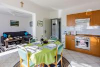 Kuchyň nebo kuchyňský kout v ubytování Apartments Budzyn