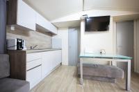 Kuchyňa alebo kuchynka v ubytovaní ESTRADA mobile home