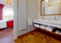 A bathroom at Golf Club Margara