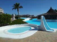 Bazén v ubytování Sur Costa del Silencio Heated pool nebo v jeho okolí