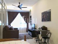 9am-5pm, SAME DAY CHECK IN AND CHECK OUT, Work from Home, Comfy & Quiet Tamarind Suites-Cyberjaya by Flexihome-MY,にあるシーティングエリア