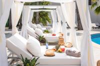 Bazén v ubytování INNSiDE by Meliá Alcudia nebo v jeho okolí