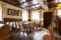 Khu vực ghế ngồi tại Hotelchen Döllacher Dorfwirtshaus
