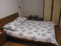 Postel nebo postele na pokoji v ubytování Tourist Farm Petelin-Durcik