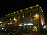 Budova, v ktorej sa hotel nachádza