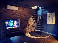 Televízia a/alebo spoločenská miestnosť v ubytovaní Old Town Luxury Apartments Zgorzelec