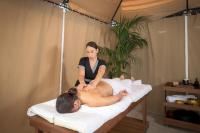 Kúpele alebo wellness v ubytovaní Oceanis Beach Hotel
