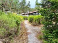 Gallery image of Cottage with a big idyllic garden at the lake in Lacanau