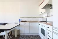 Kuchyň nebo kuchyňský kout v ubytování Global Properties, Estudio para parejas con piscina en Canet playa