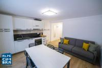 Kuchnia lub aneks kuchenny w obiekcie Trentino Apartments - Casa ai Tolleri