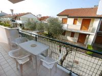 Balkón alebo terasa v ubytovaní Apartment Mediterraneo-4 by Interhome