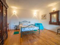 Postel nebo postele na pokoji v ubytování Holiday Home Mickey by Interhome