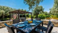 Vonkajšia záhrada v ubytovaní Nuestra Finca Rural Orgiva by Ruralidays