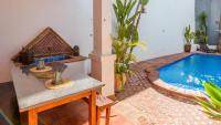 The swimming pool at or close to Villa El Patio Andaluz Velez-Malaga by Ruralidays