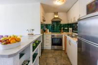 Kuchyňa alebo kuchynka v ubytovaní Apartments Franka