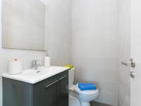 Koupelna v ubytování Holiday Home Jeroni Pau by Interhome