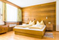 Posteľ alebo postele v izbe v ubytovaní Pension Appartements Gabriele