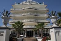 Budova, v ktorej sa hotel nachádza