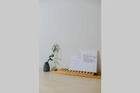 The floor plan of Newly Renovated Athenian Apt with Balcony