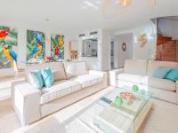 Půdorys ubytování VACATION MARBELLA I Los Pinos, Elegant and Bright Townhouse, The family Golf Getaway, 5 minutes from Puerto Banus, Security Night time