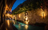 Manzelejepun Luxury Villa & Pavilion thumbnail 1