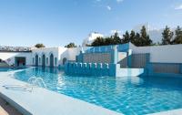 L'Orient Palace Resort and Spaの敷地内または近くにあるプール