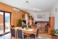 Posedenie v ubytovaní Apartments Piteša