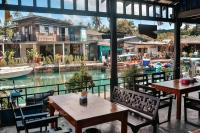 Restaurace v ubytování Baan Rabieng Talay Homestayบ้านระเบียงทะเล โฮมสเตย์เกาะกูด