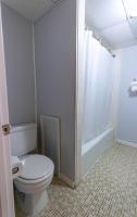 Rideau Oceanfront Motelにあるバスルーム