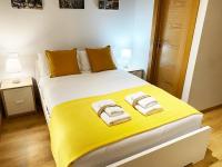 Postel nebo postele na pokoji v ubytování INSIDEHOME Apartments - Dúplex de Javier