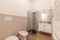 Łazienka w obiekcie Prima dell'Elba Family Apartments