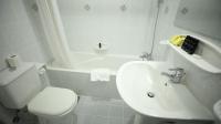 Green House Hotel Suites & Apartmentにあるバスルーム
