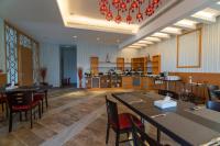 Restaurace v ubytování Sama Muscat Hotel