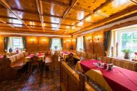 A restaurant or other place to eat at Landgasthof Bierfriedl