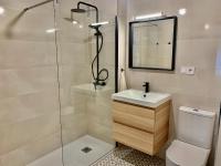 Kúpeľňa v ubytovaní Homely Málaga Larios