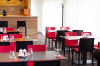 Restaurace v ubytování Hotel S-PORT Véska