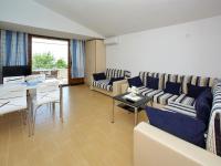 Posedenie v ubytovaní Holiday Home in Starigrad Paklenica