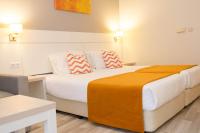 Postel nebo postele na pokoji v ubytování Park Hotel Odessos - All Inclusive