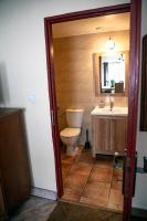 Kúpeľňa v ubytovaní Apartamenty w Starym Kinie