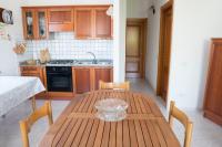 A kitchen or kitchenette at Casetta Delle Allodole